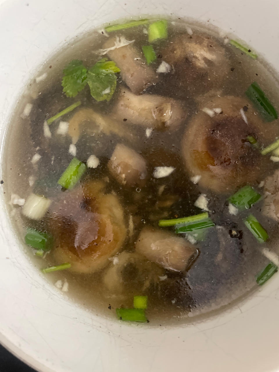 明明是素汤 却鲜得像鸡汤一样的「口蘑汤」