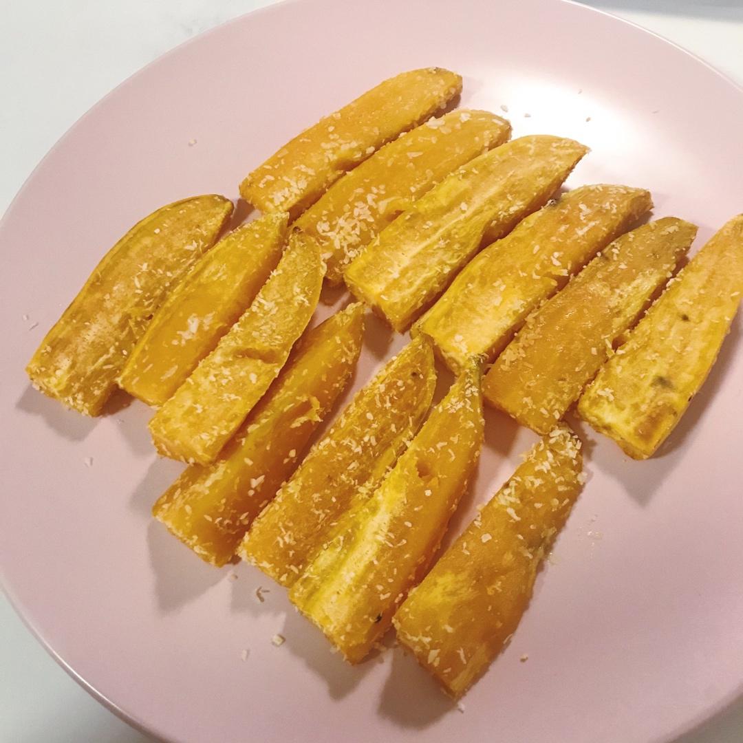 椰蓉烤红薯条（健康夜宵）