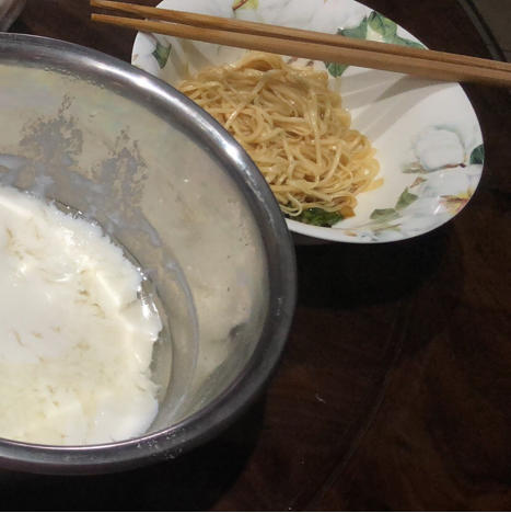 正宗原版葱油拌面 - 黄磊(黄小厨)