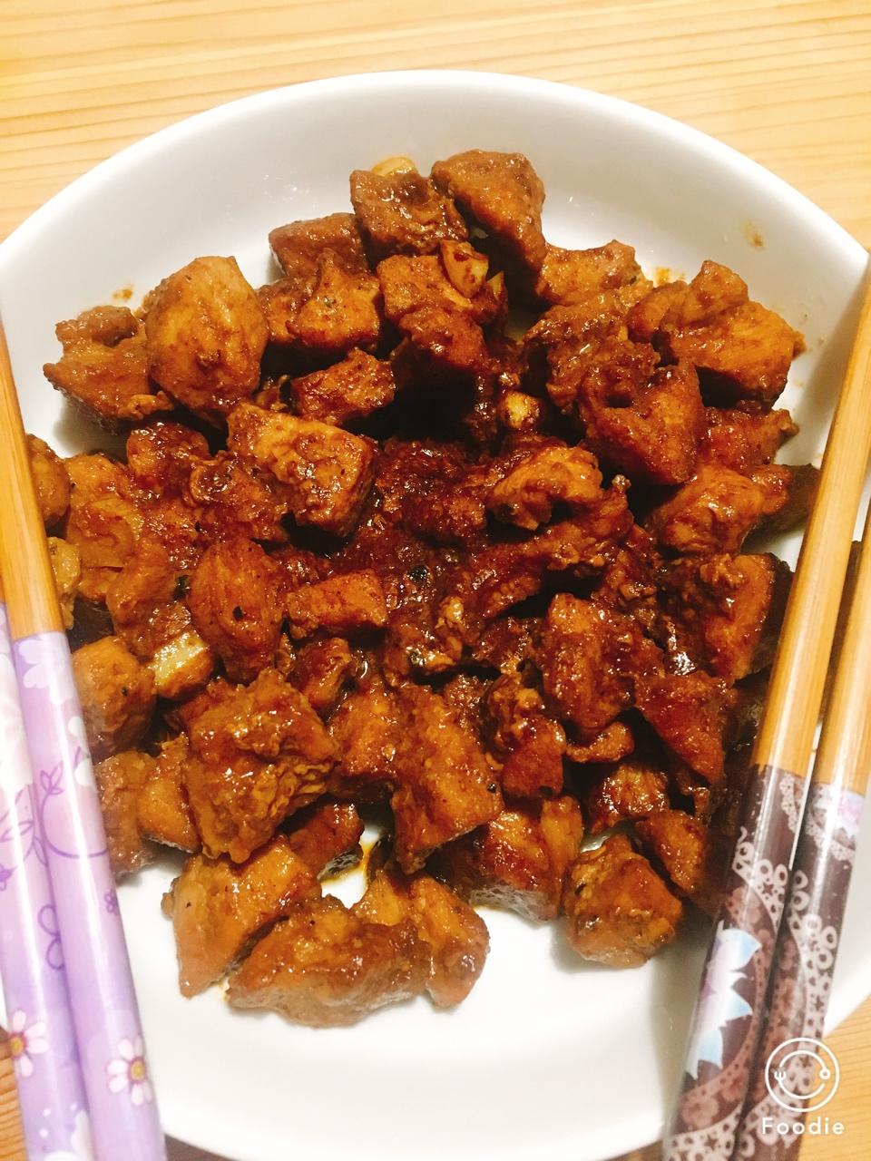 香蒜孜然猪肉粒-解馋神器