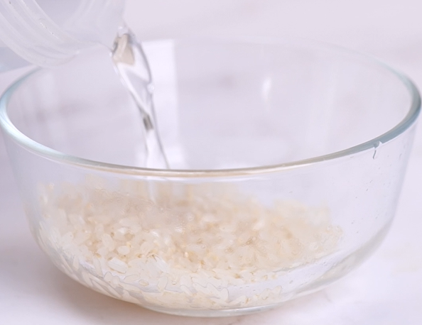 12月+宝宝辅食：南瓜燕麦米饼的做法 步骤1