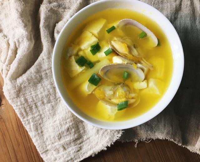 南瓜蛤蜊豆腐汤的做法