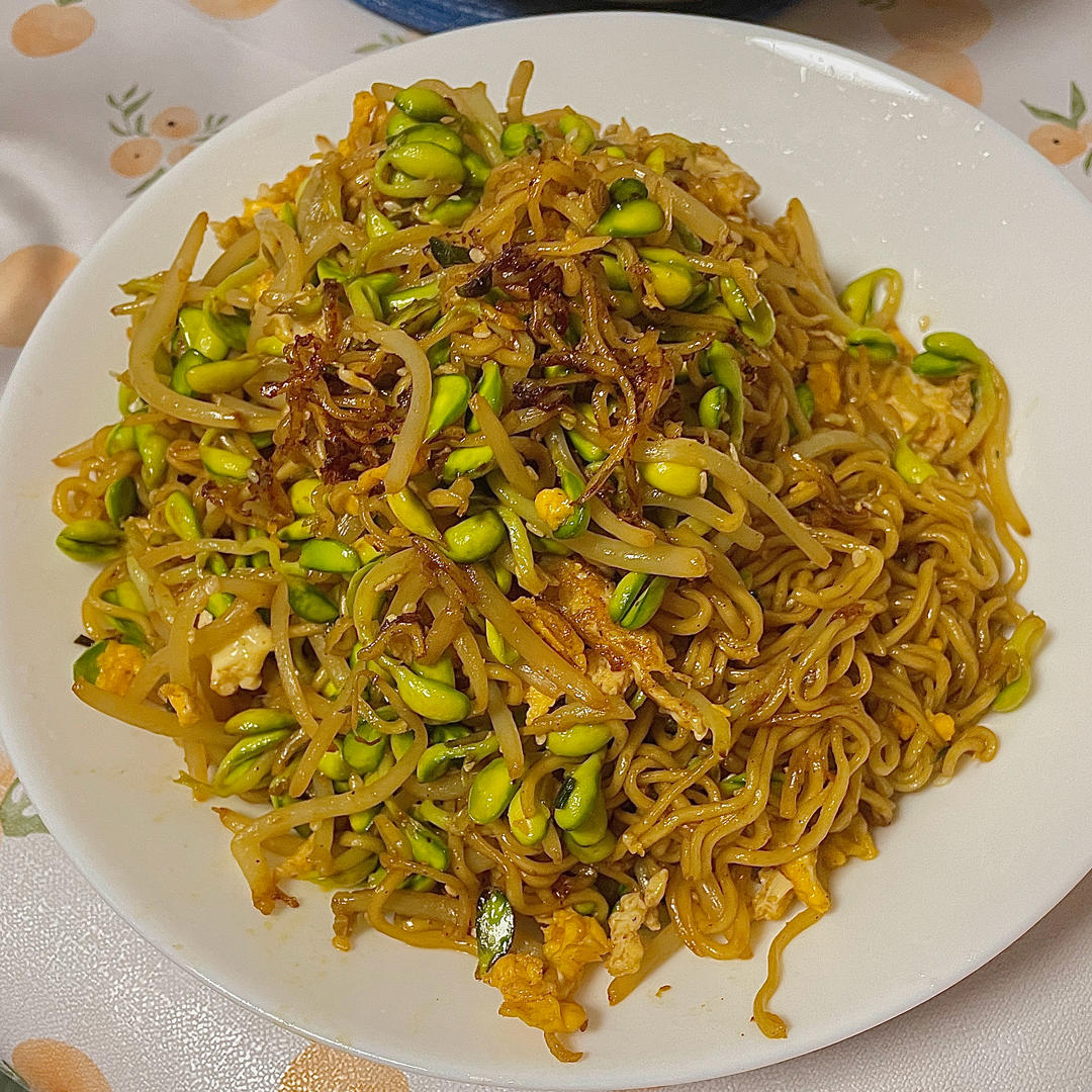 炒速冻藕夹（包菜洋葱包裹下的美味）炒鸡简单