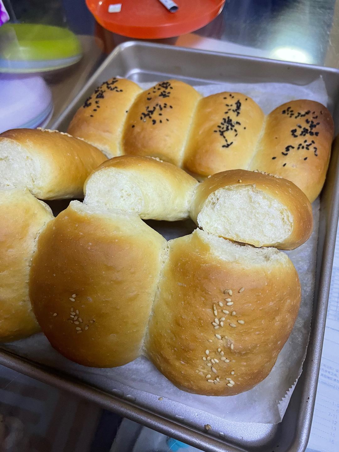 纯奶手撕吐司的做法 步骤1