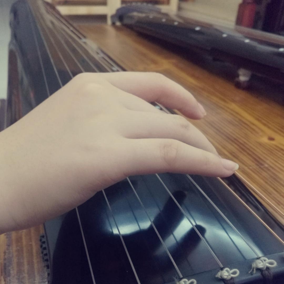 弹琴的小手来做菜