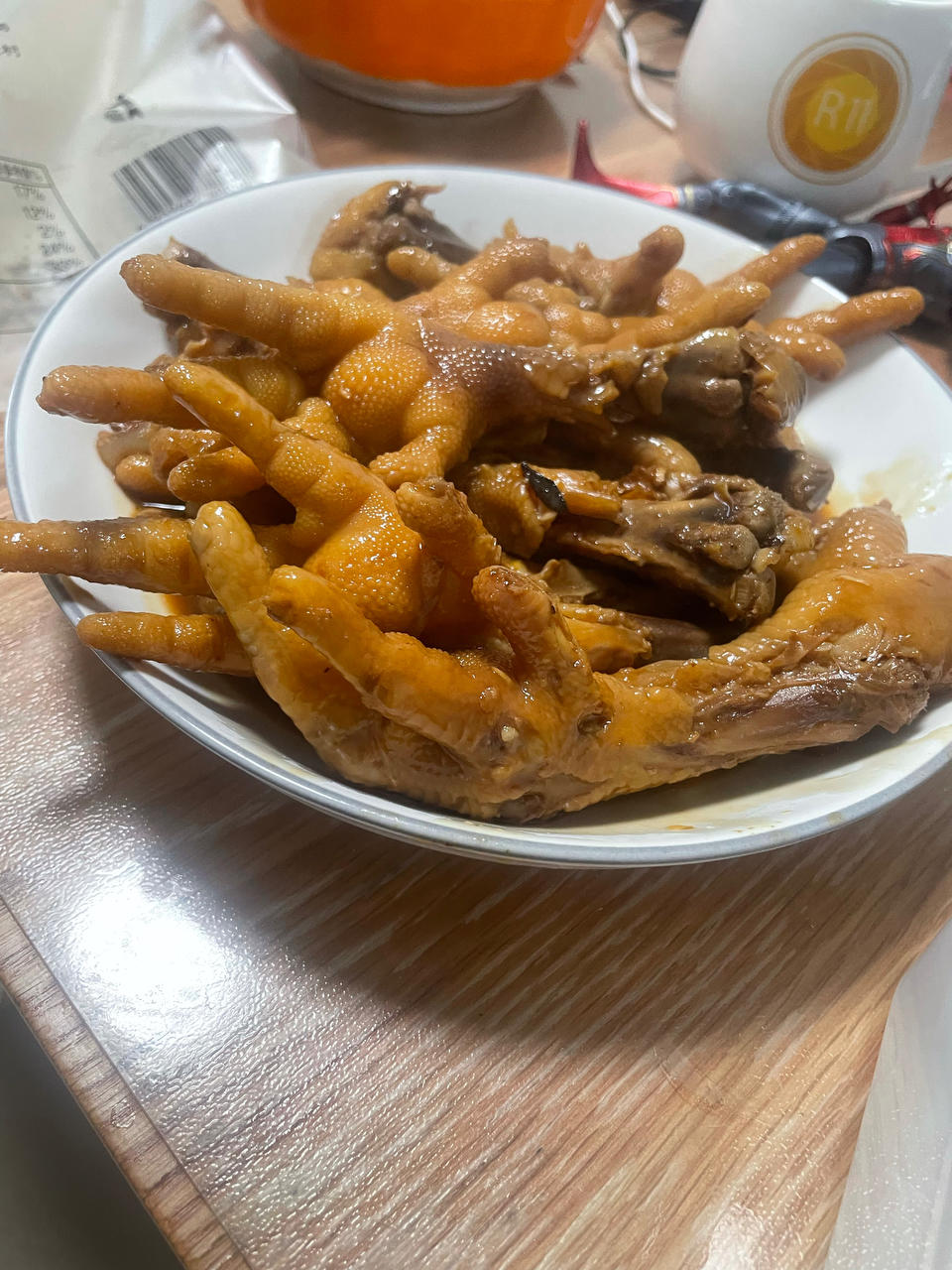 “销魂”卤鸡爪