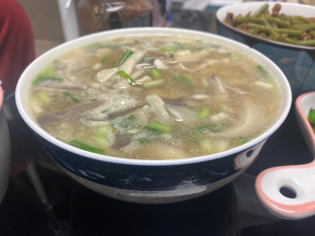 增加免疫                       平菇瘦肉汤