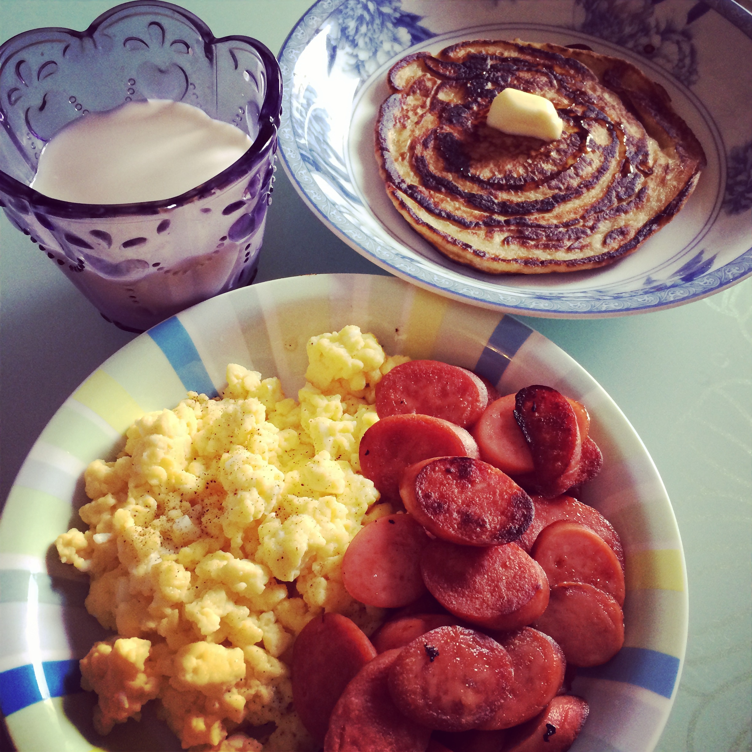 scrambled egg& banana pancake的做法