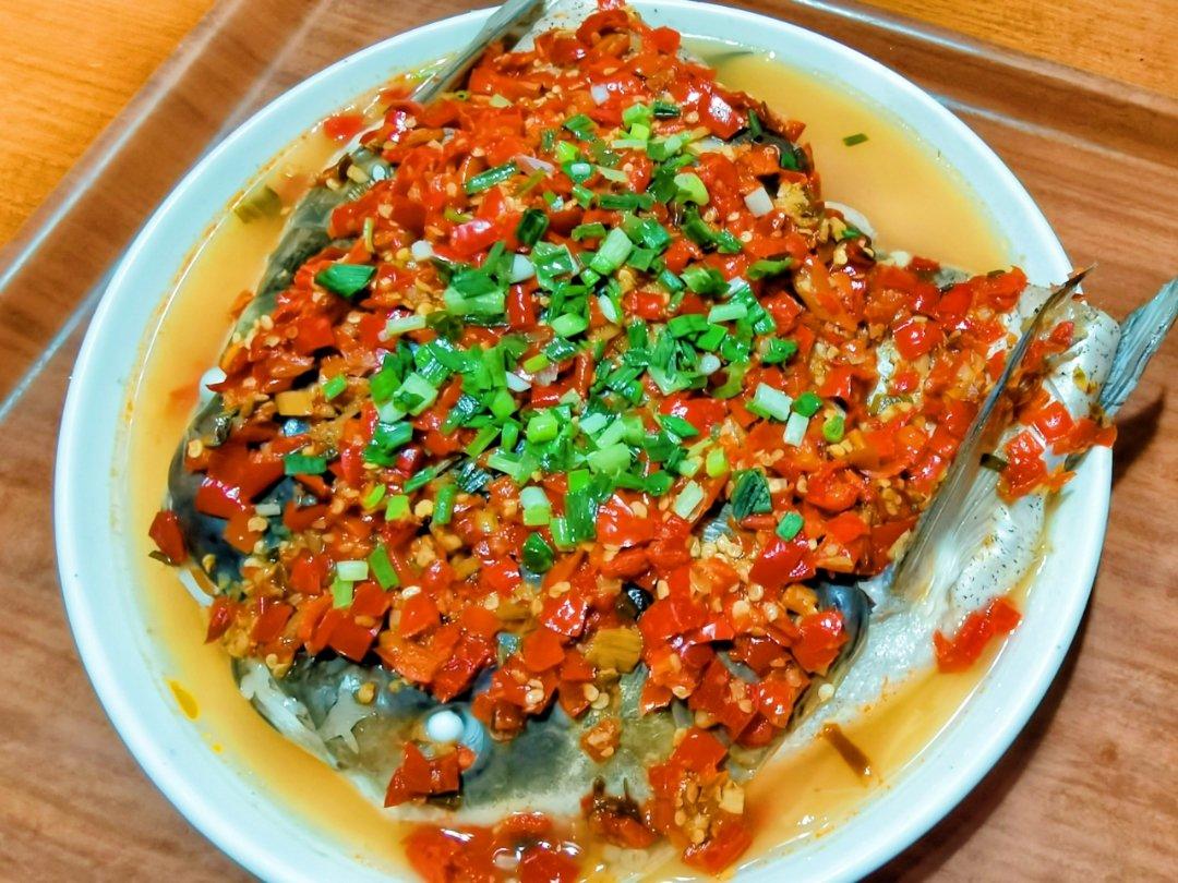 剁椒鱼头（快手菜）