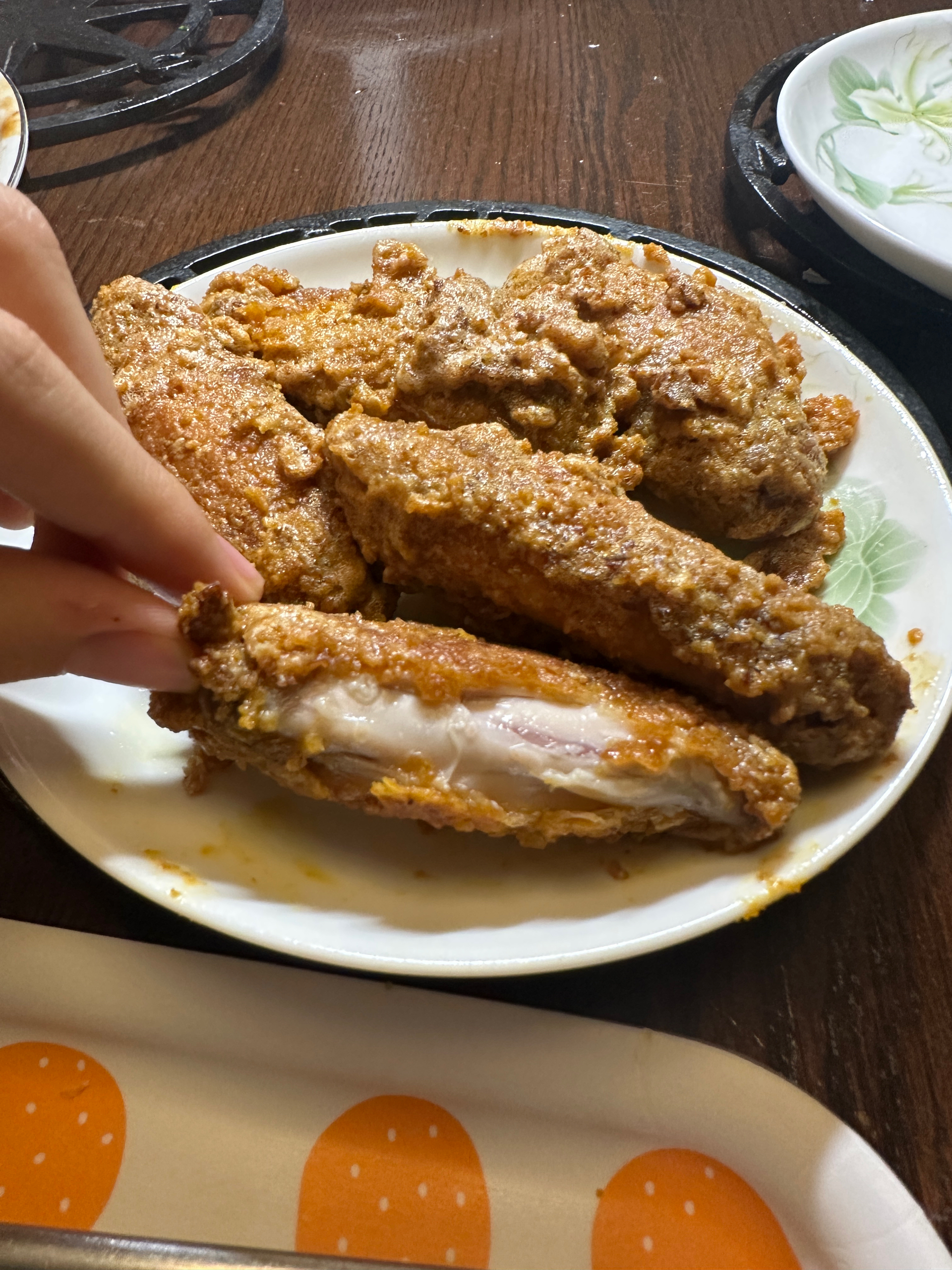 【鸡翅新吃法】咸蛋黄焗鸡翅的做法 步骤6
