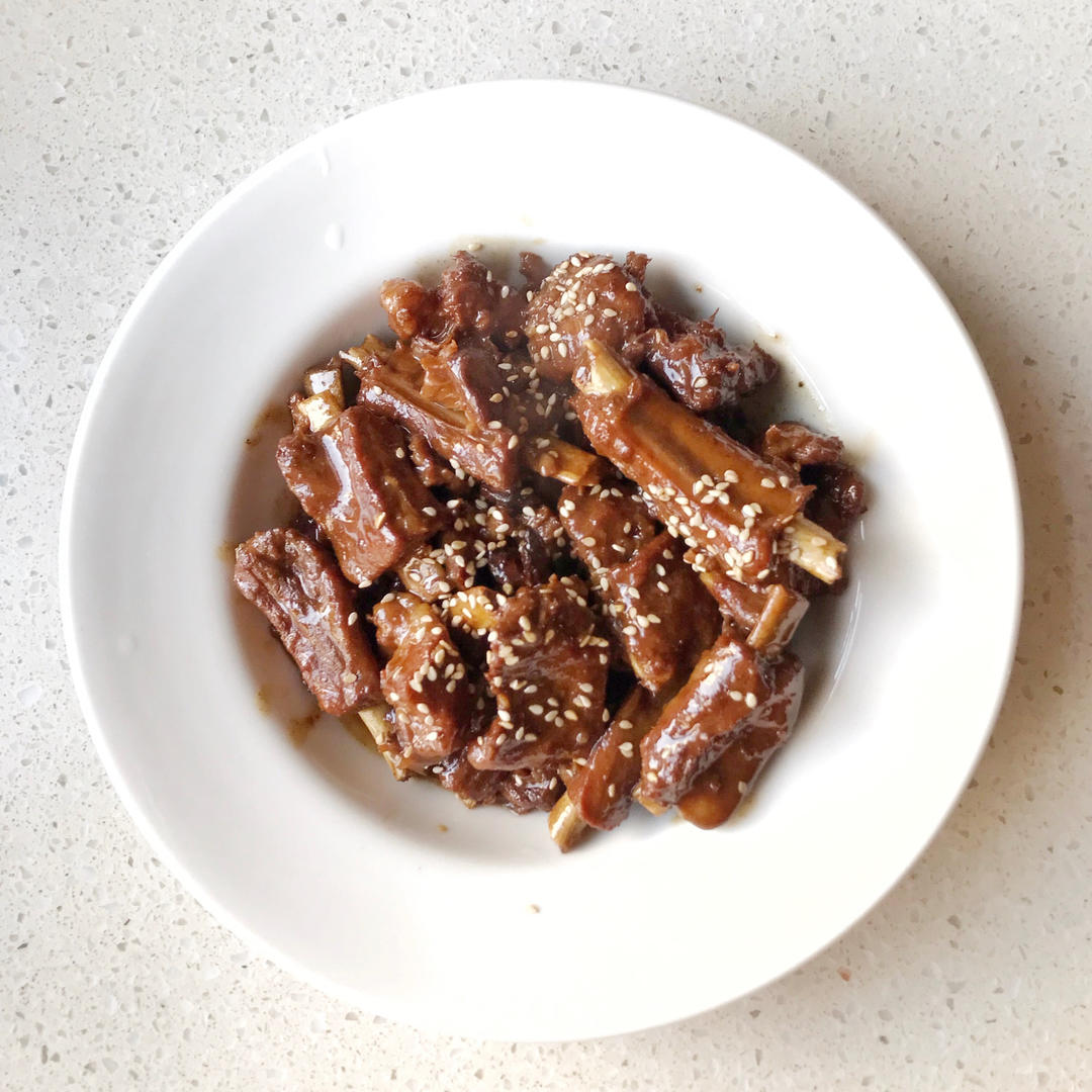糖醋排骨（试验多次的最佳口感）