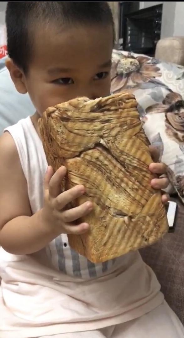 豆沙大理石吐司