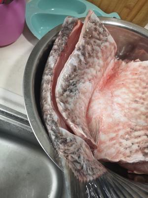 腌咸鱼螺蛳青大鱼的做法 步骤3