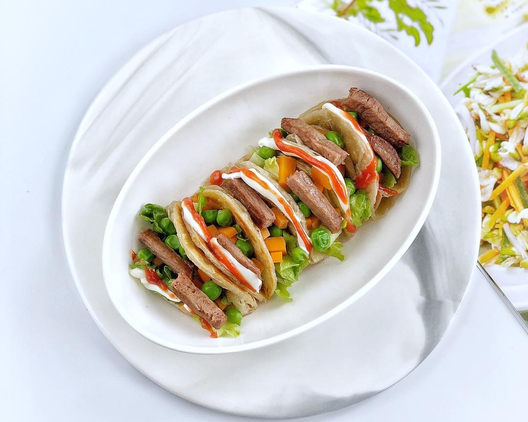 牛排时蔬手抓饼