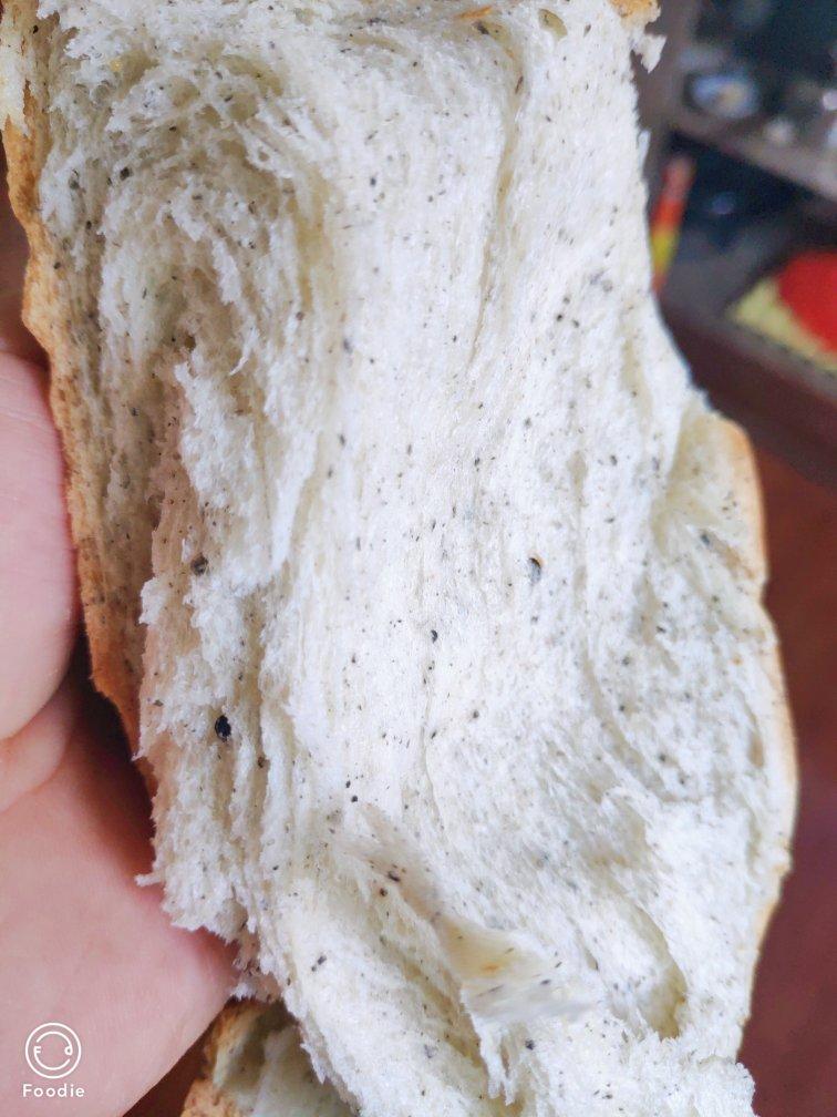 金大旺的黑芝麻吐司