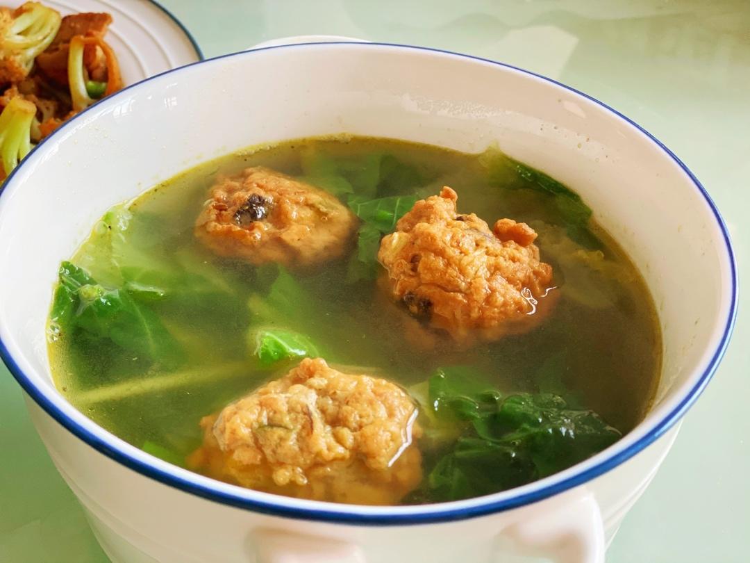 青菜丸子汤