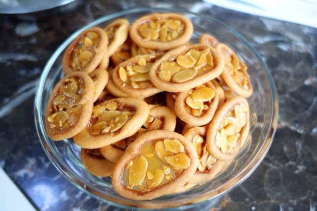 猪弯弯的甜品厨房