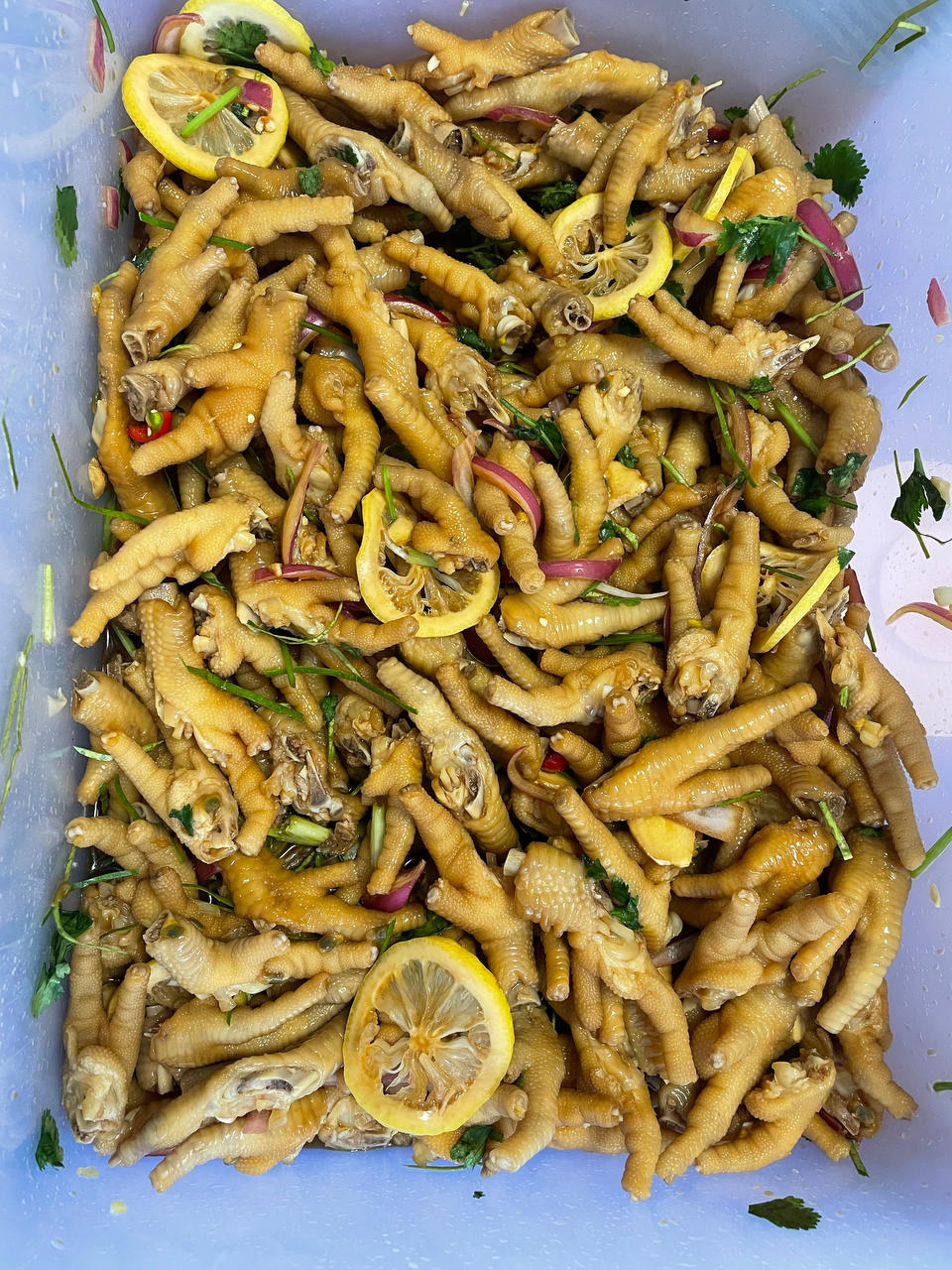 网红柠檬百香果鸡爪