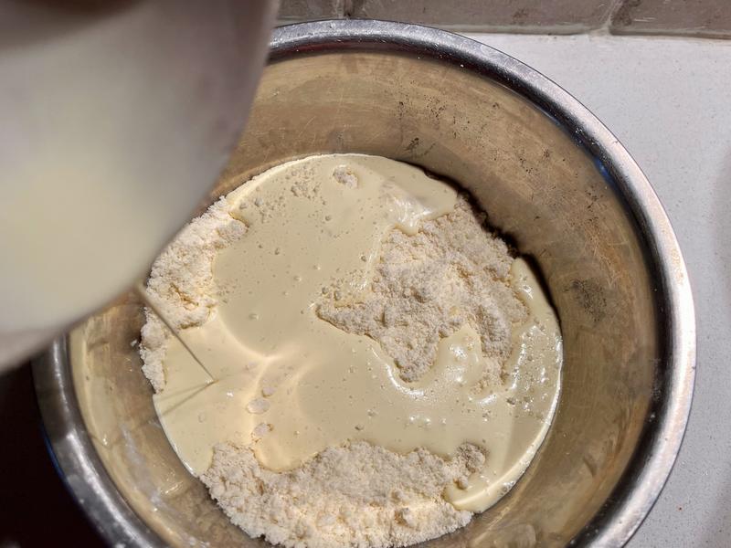 纯奶手撕吐司的做法 步骤1