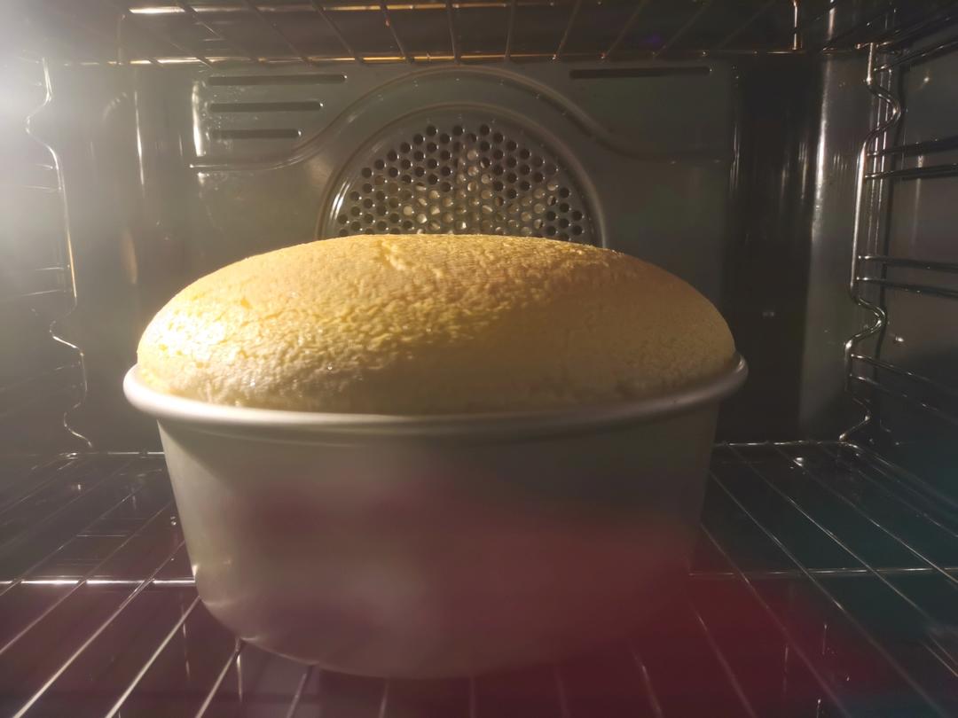 8寸轻乳酪蛋糕不开裂不缩腰