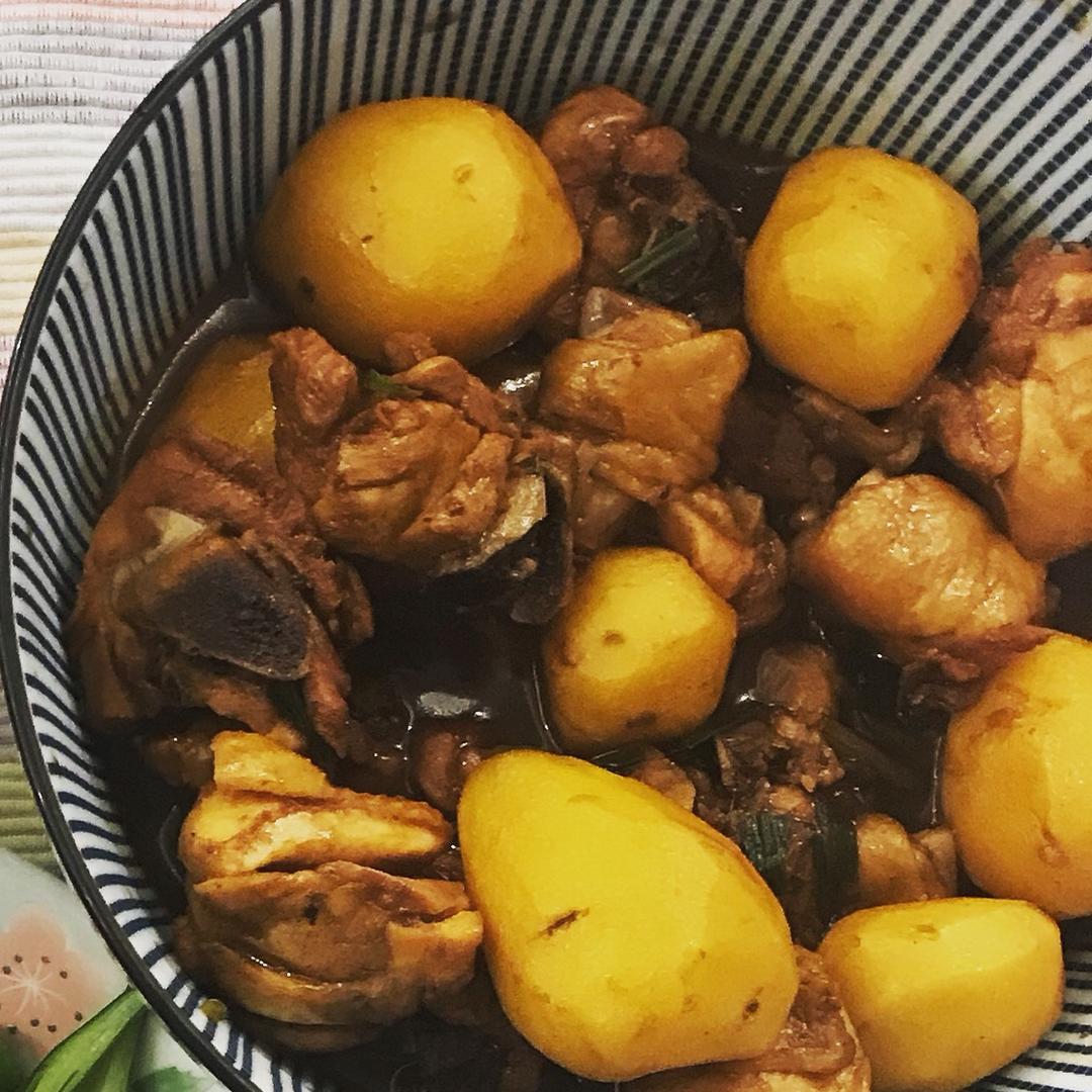 鸡腿小土豆