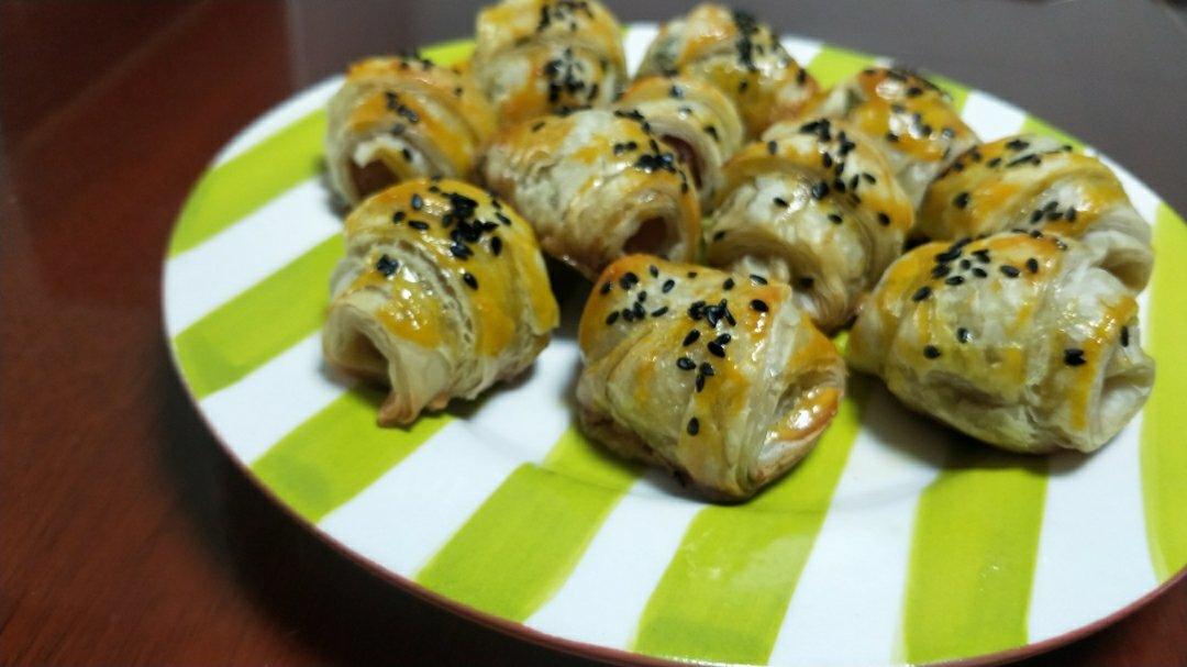 香肠酥皮卷