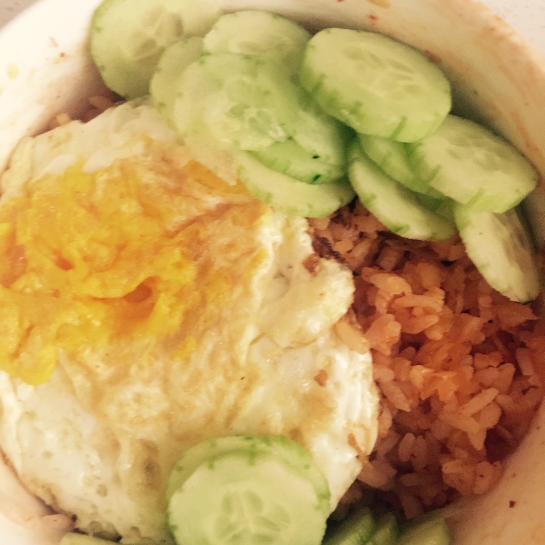 孕妈妈版辣白菜炒饭