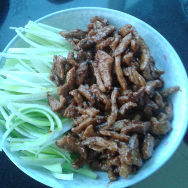 京酱肉丝