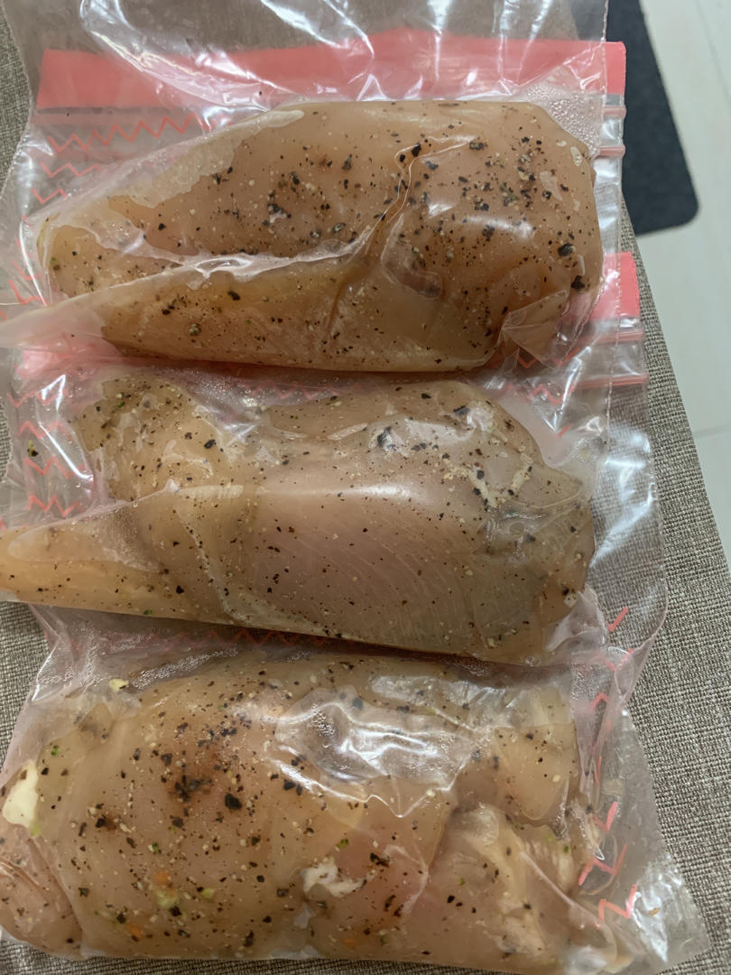 鸡胸肉的腌制（Ba拿拿减脂方案）