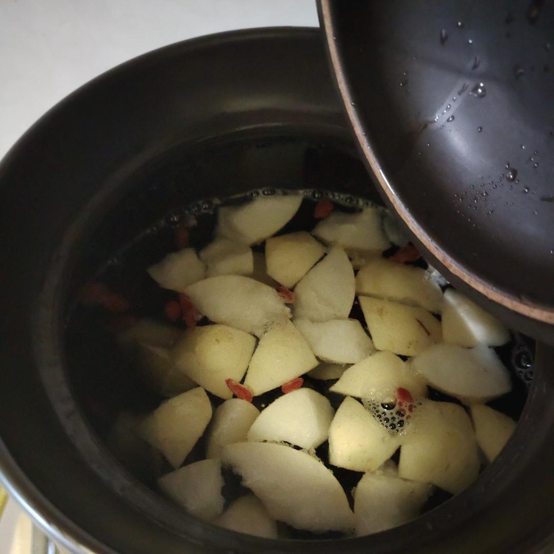 冰糖雪梨（止咳，中医给的）