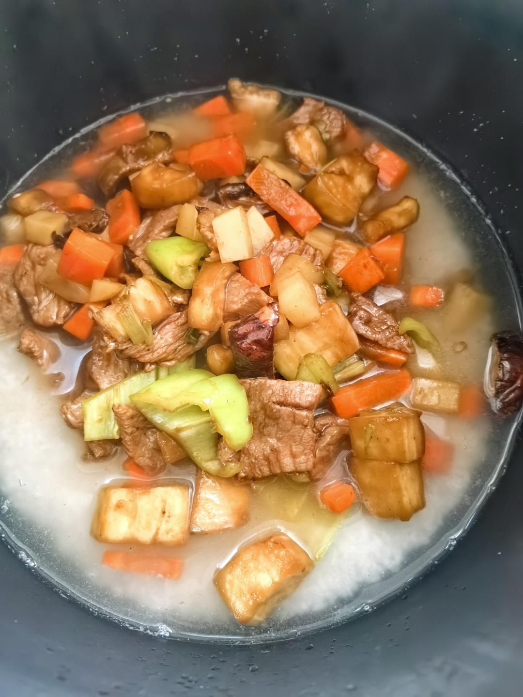 电饭煲焖饭（简单快手）