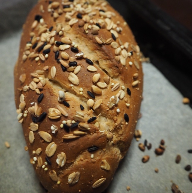 全麦杂粮乳酪面包