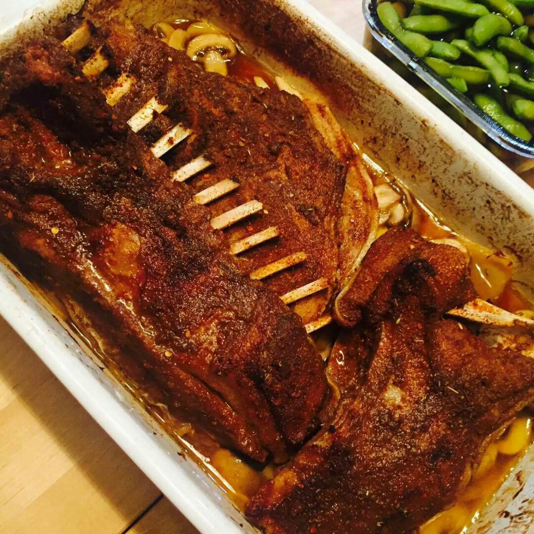 酥香烤羊排