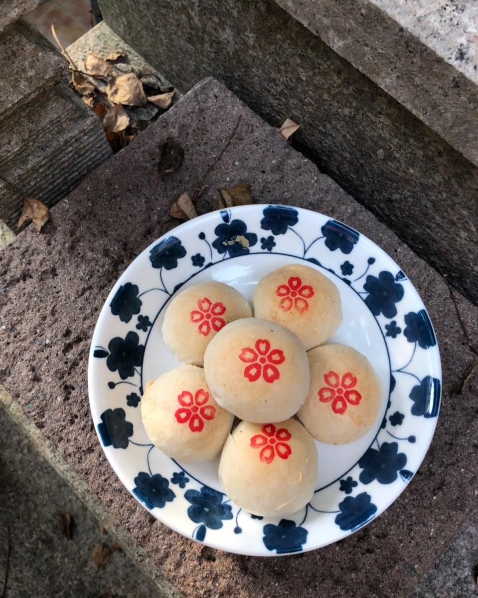 泳式鲜肉榨菜月饼