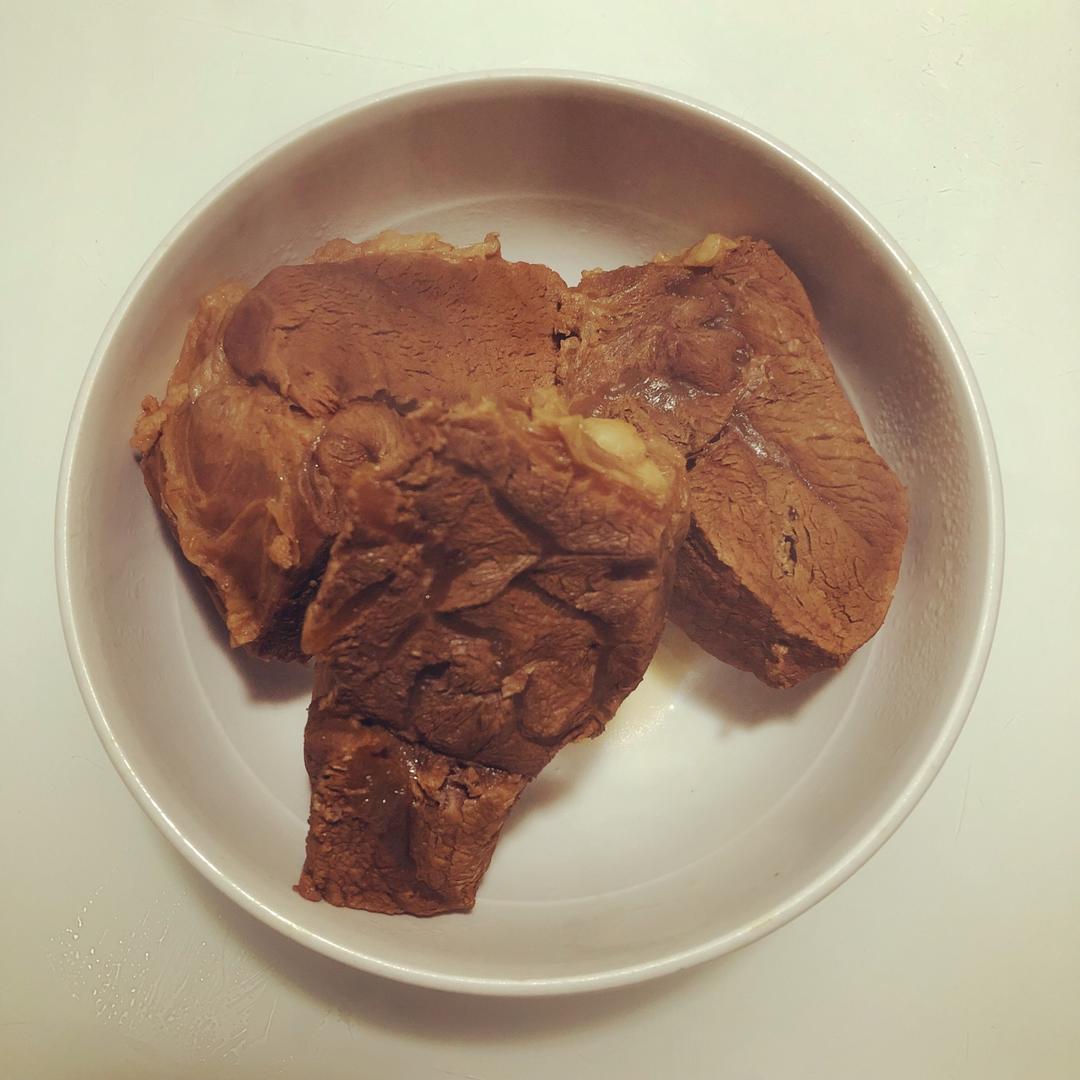 卤牛肉