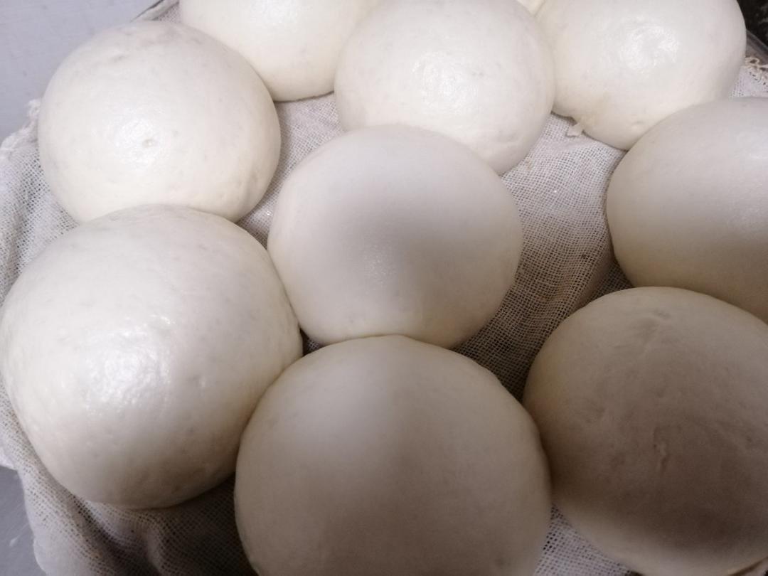 在面包机帮助下蒸馒头