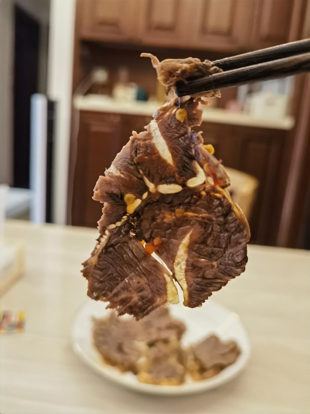 卤牛肉