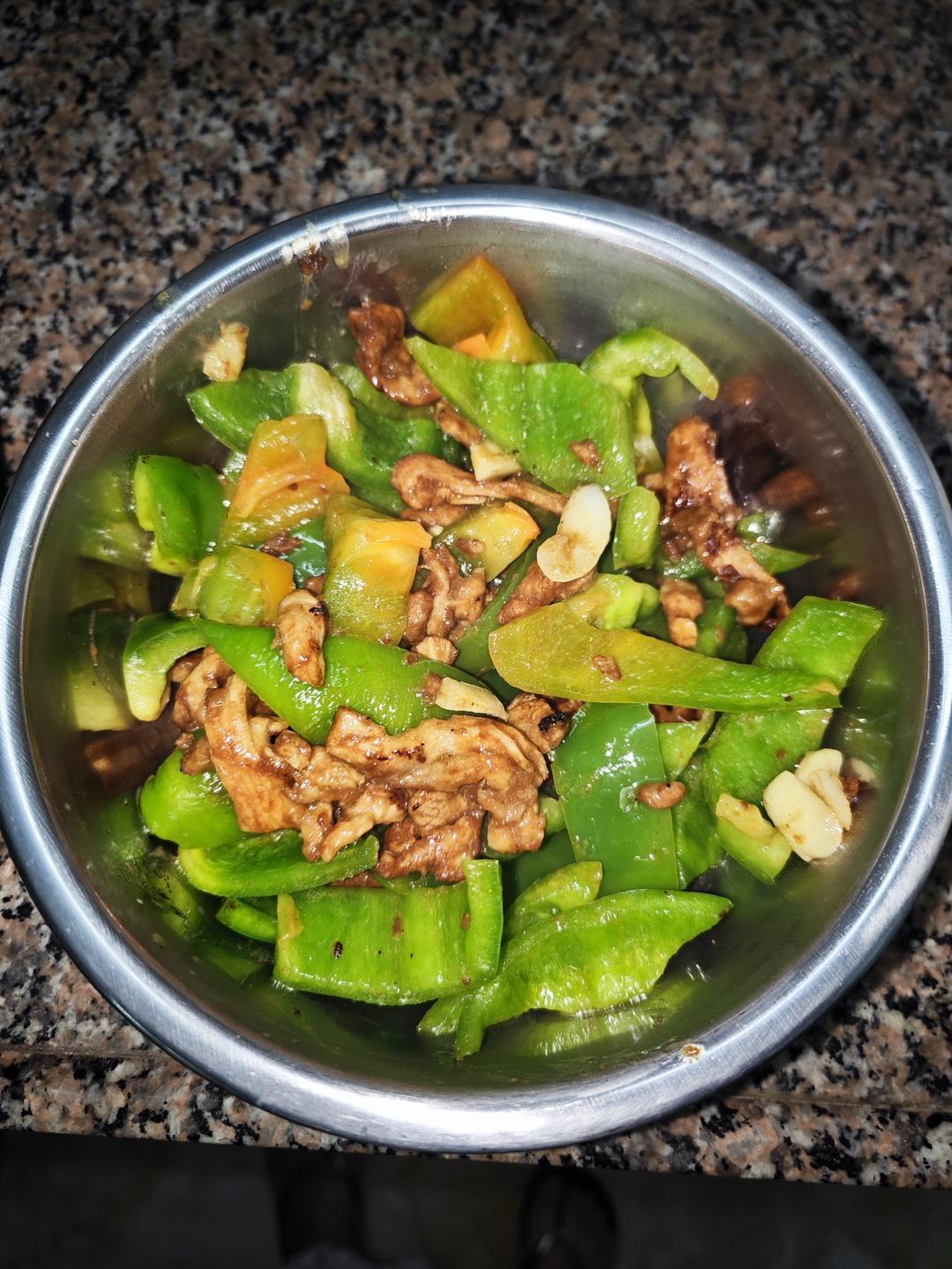 圆椒炒肉