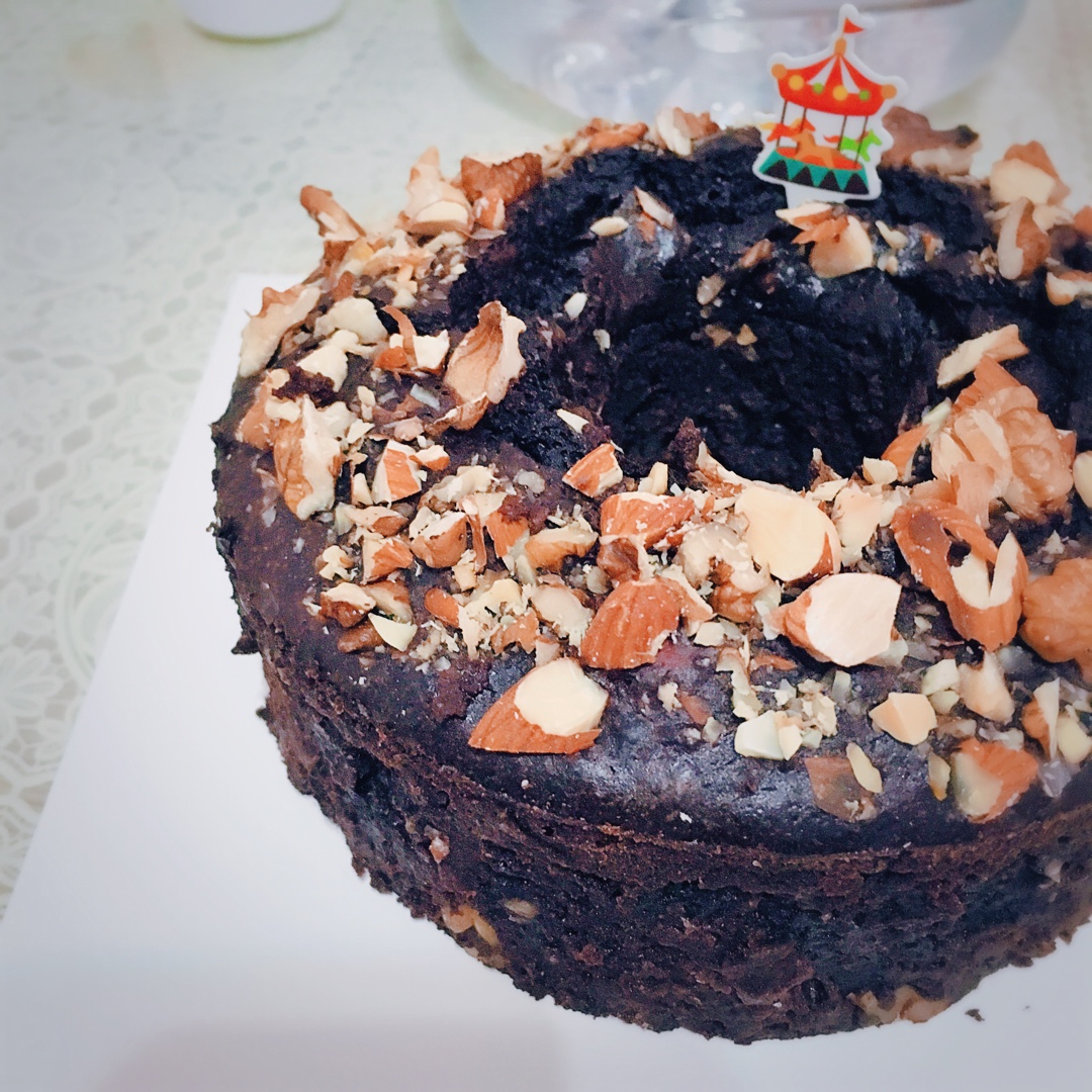 无油低卡浓厚豆腐布朗尼（全部热量只有一千卡☆）