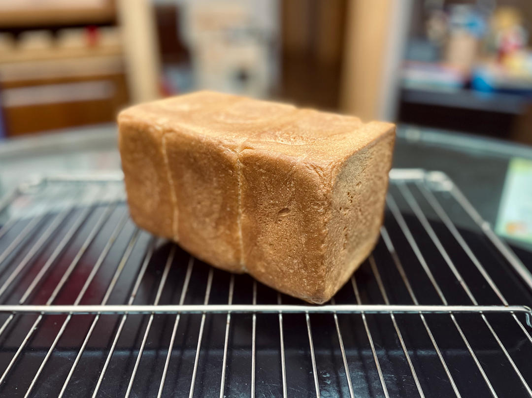 乳清白吐司~冷藏发酵