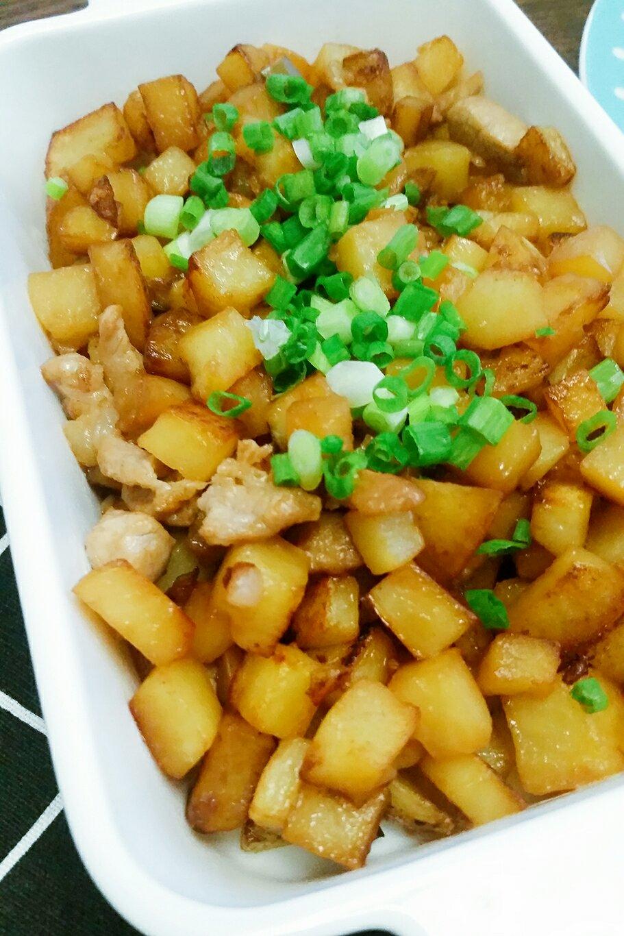 一道怎么做都好吃的干煎土豆鸡丁（红烧，咖喱，椒盐，孜然）