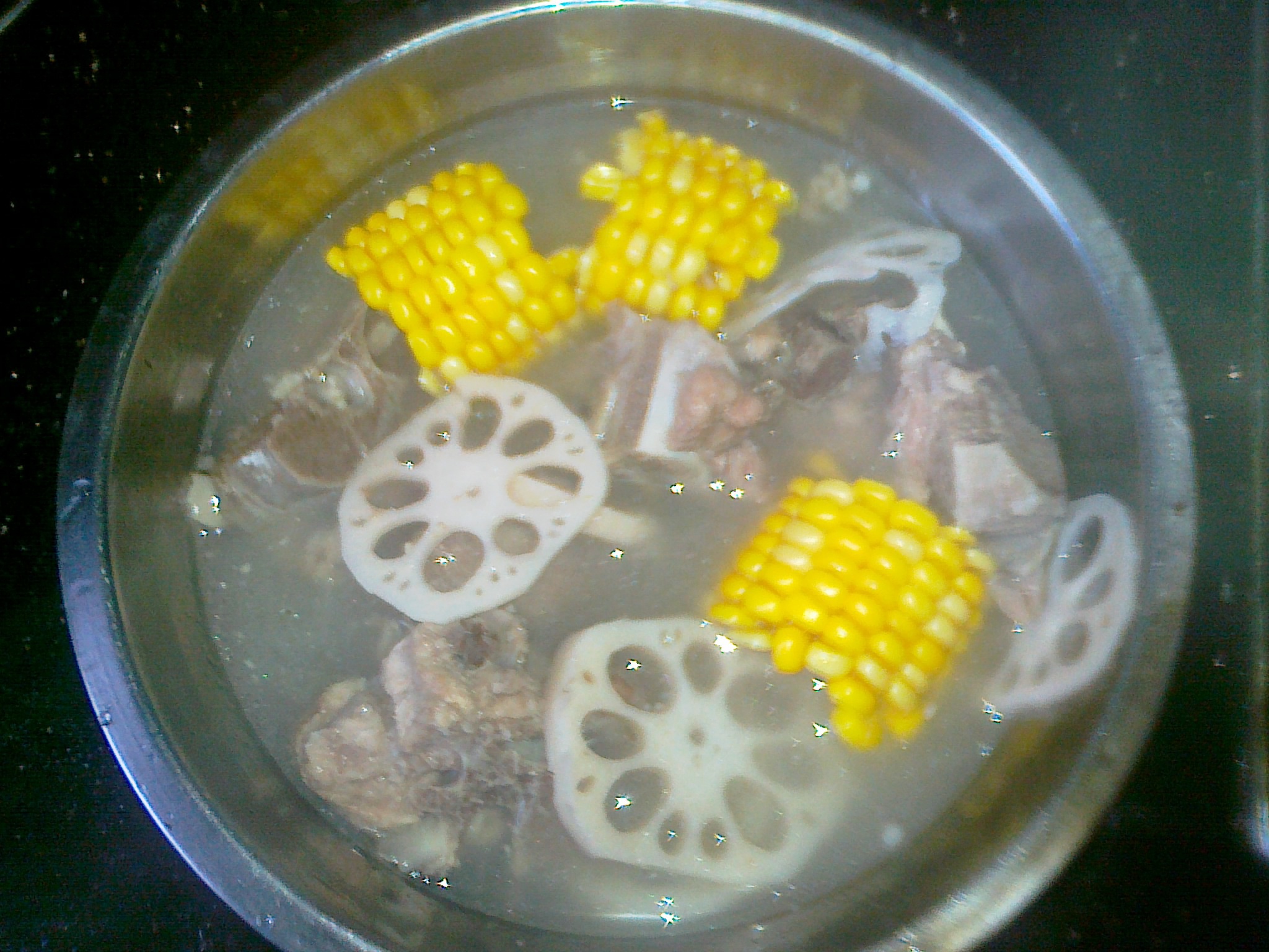 山药玉米莲藕排骨汤