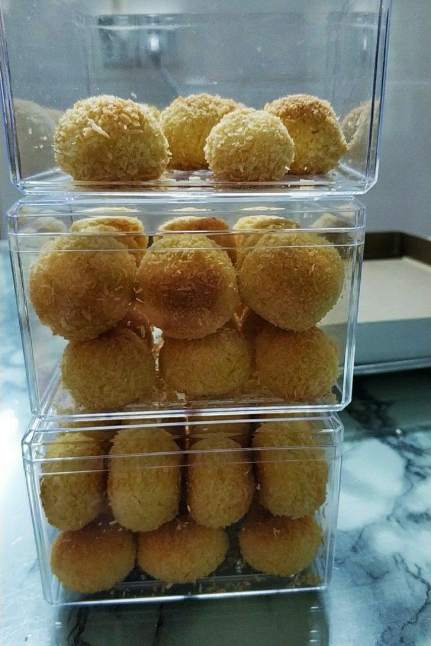 椰蓉小酥球