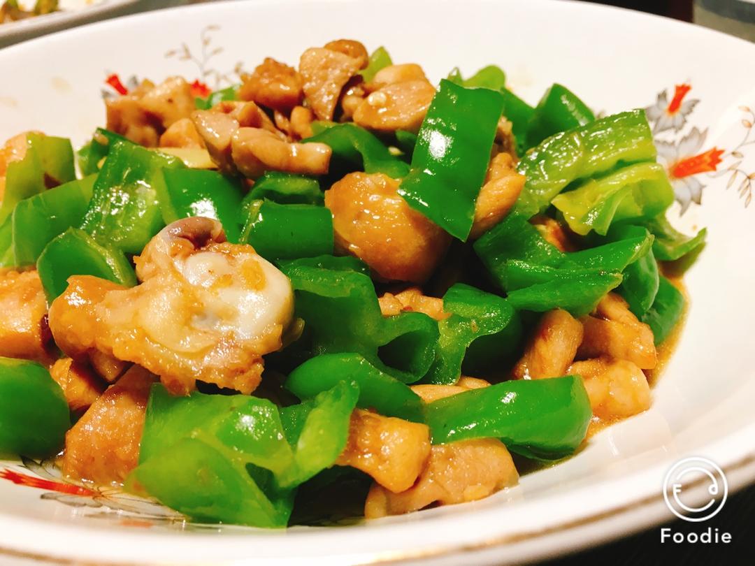 青椒炒鸡腿肉（大厨级别）