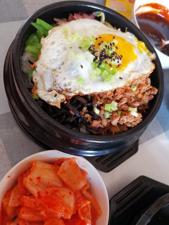 石锅拌饭