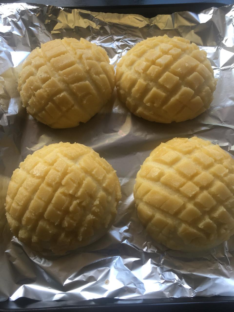 菠萝包
