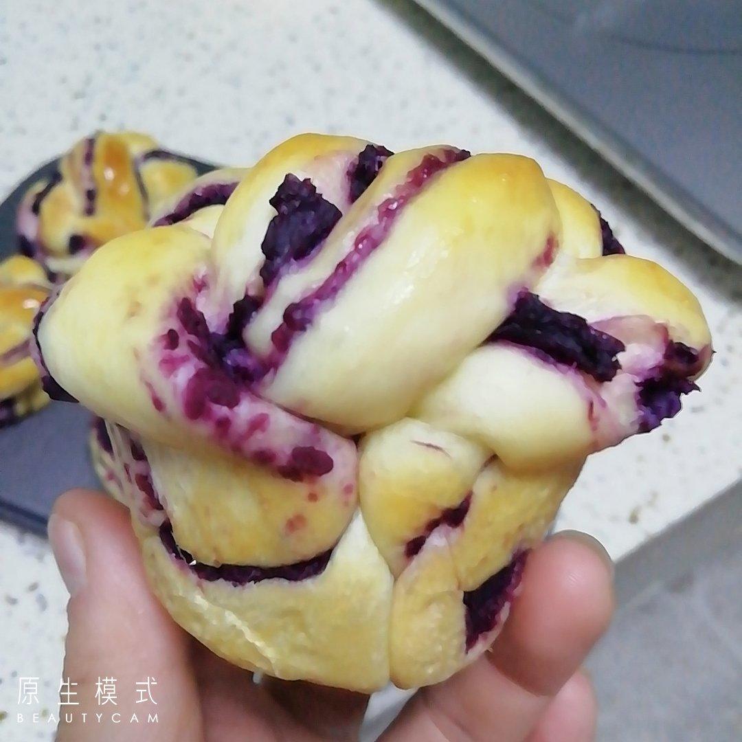 奶香紫薯面包