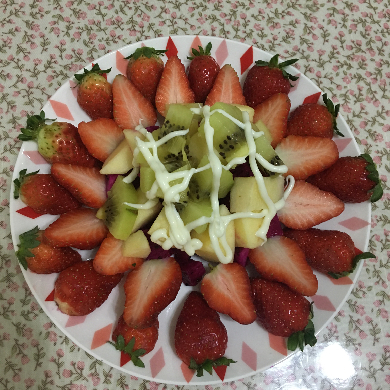 酸奶水果沙拉
