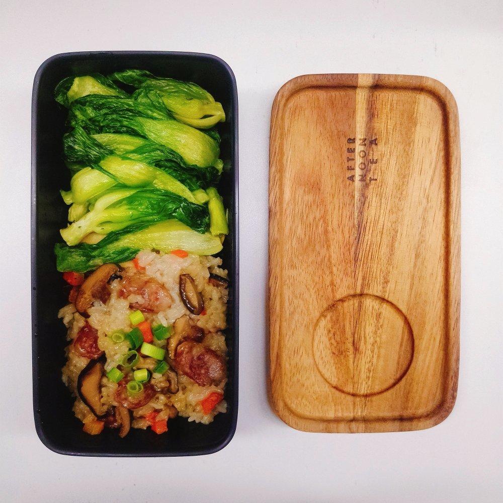 喷香排骨焖饭（爆好吃）