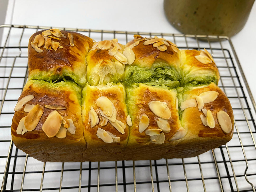 抹茶奶酥土司